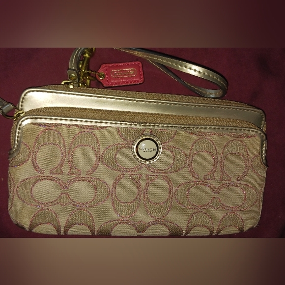 🍍Coach EUC Dual Zip wristlet/wallet - Picture 1 of 8